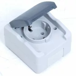 Wandcontactdoos 2P+RA